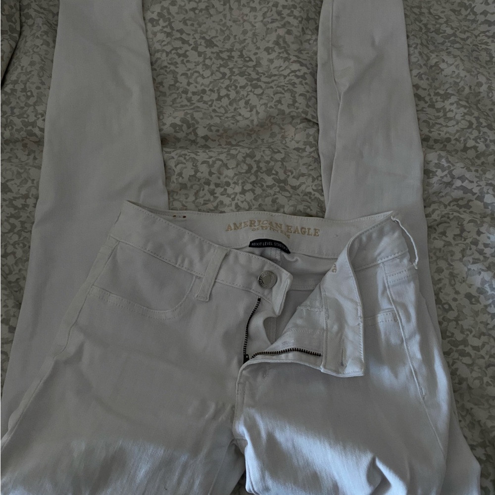 American Eagle white skinny Jeans